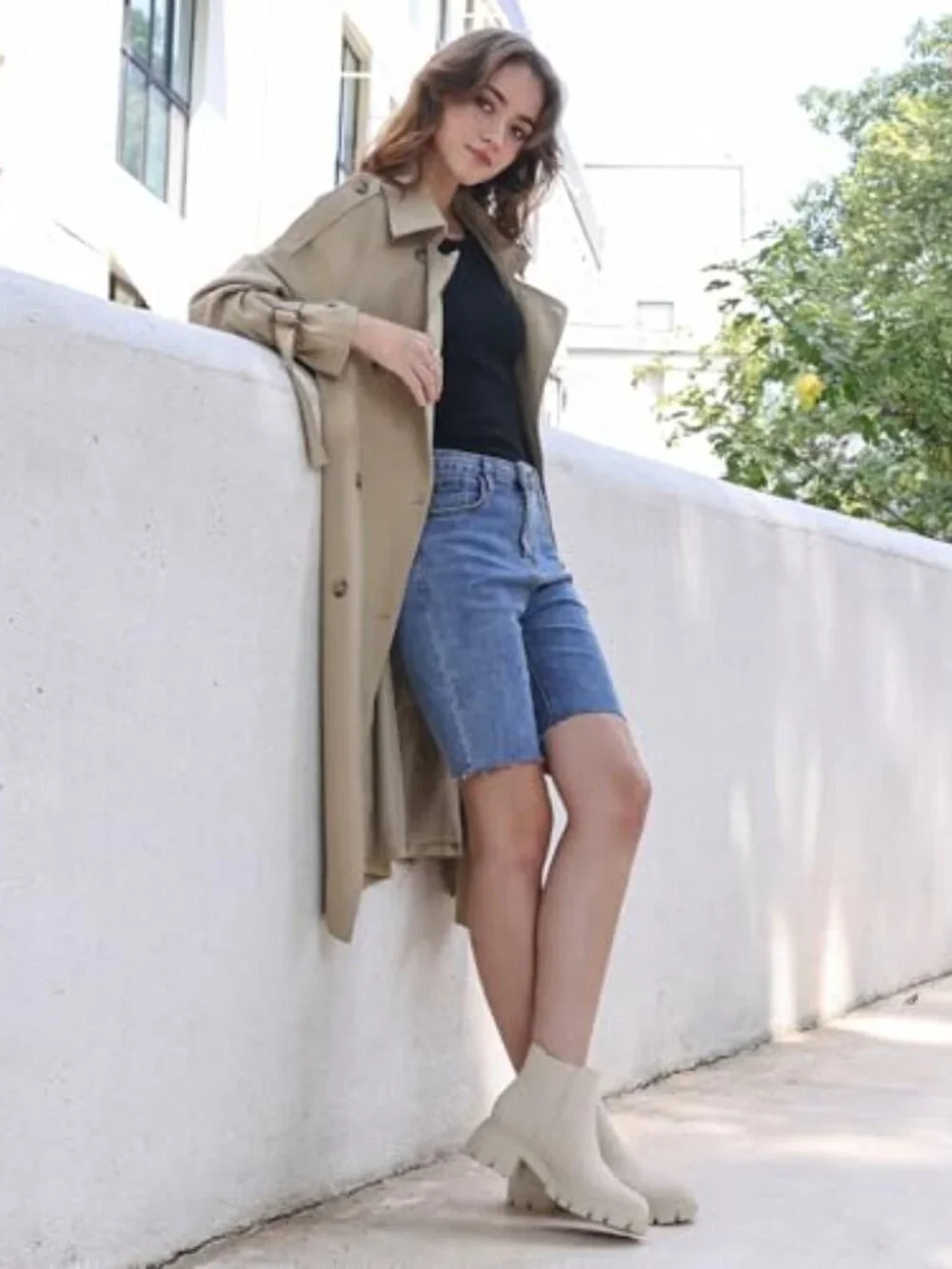 Women's Platform Chelsea Boots Lug Sole Chunky Block Heel Ankle Booties